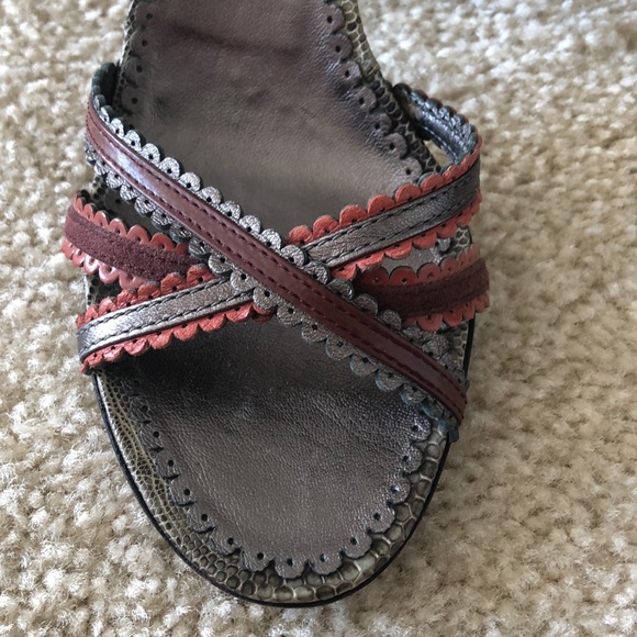 Prada leather heel with animal print - Picture 7 of 9